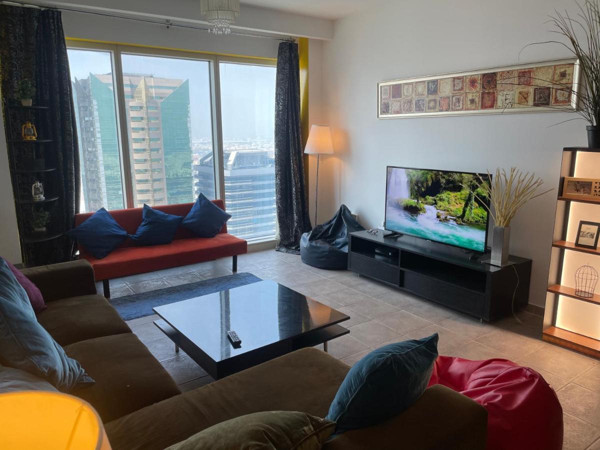 Hostel Travelers Backpackers Dubai Exterior foto